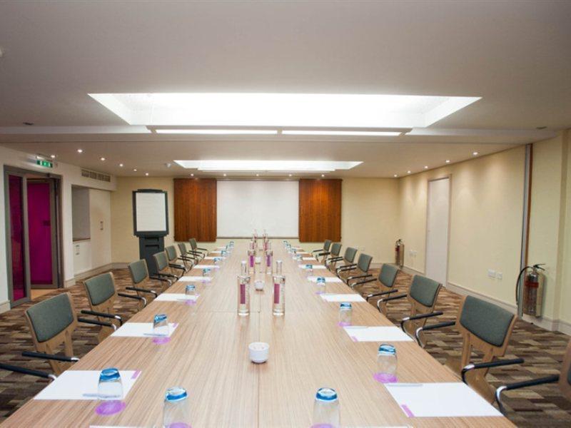 The Memoir Club, Formerly Ambassadors Bloomsbury Hotel Londen